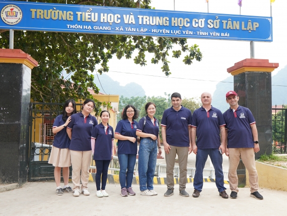 Horizon International Bilingual School Volunteers in Flood-Affected Yen Bai Province